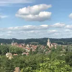 A La Croisée Des Chemins