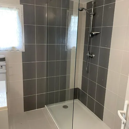 A La Croisee Des Chemins * Martel