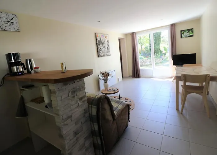 Tatil Evi A La Croisee Des Chemins Martel