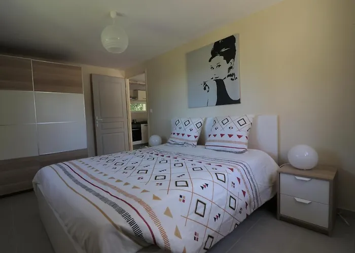 A La Croisee Des Chemins *