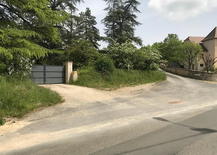 Tatil Evi A La Croisee Des Chemins