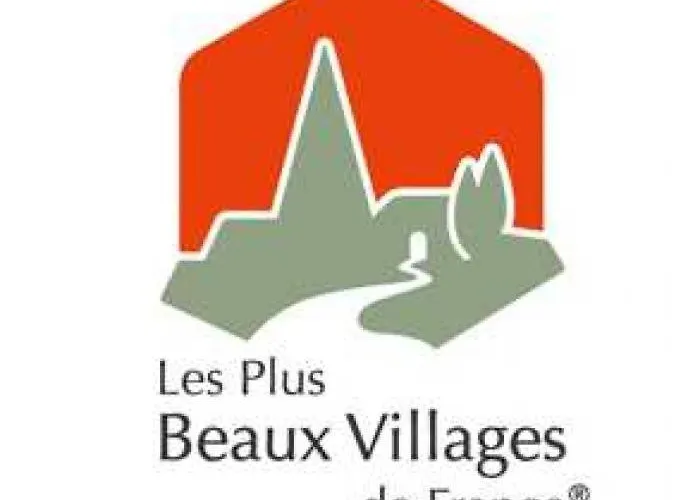 Tatil Evi A La Croisee Des Chemins *