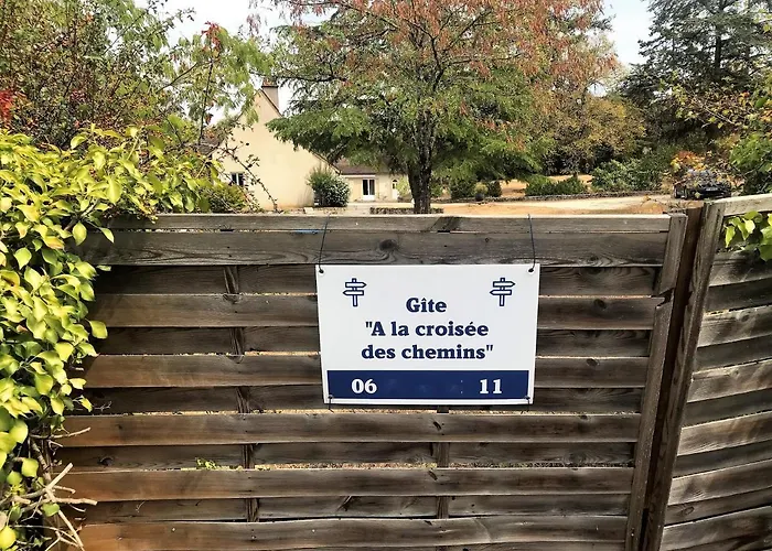 Tatil Evi A La Croisee Des Chemins *